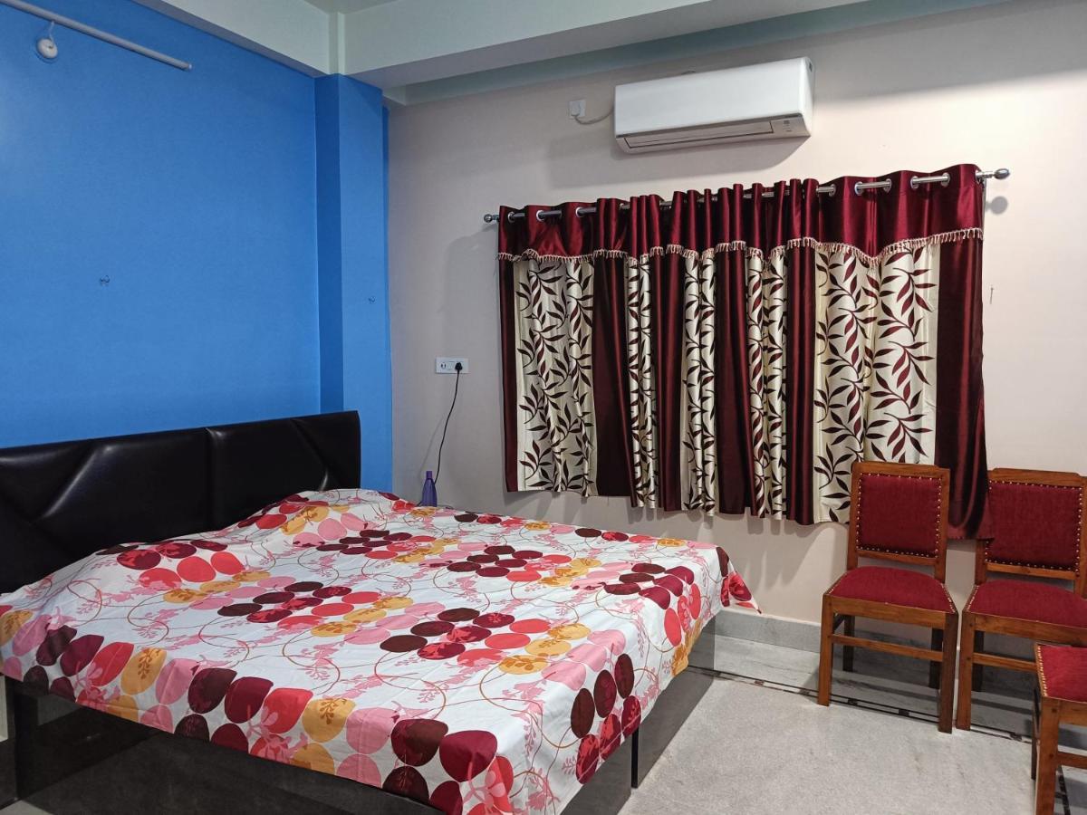 Ujjayanta Homestay Agartala Extérieur photo
