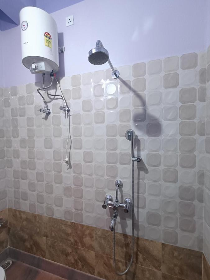 Ujjayanta Homestay Agartala Extérieur photo