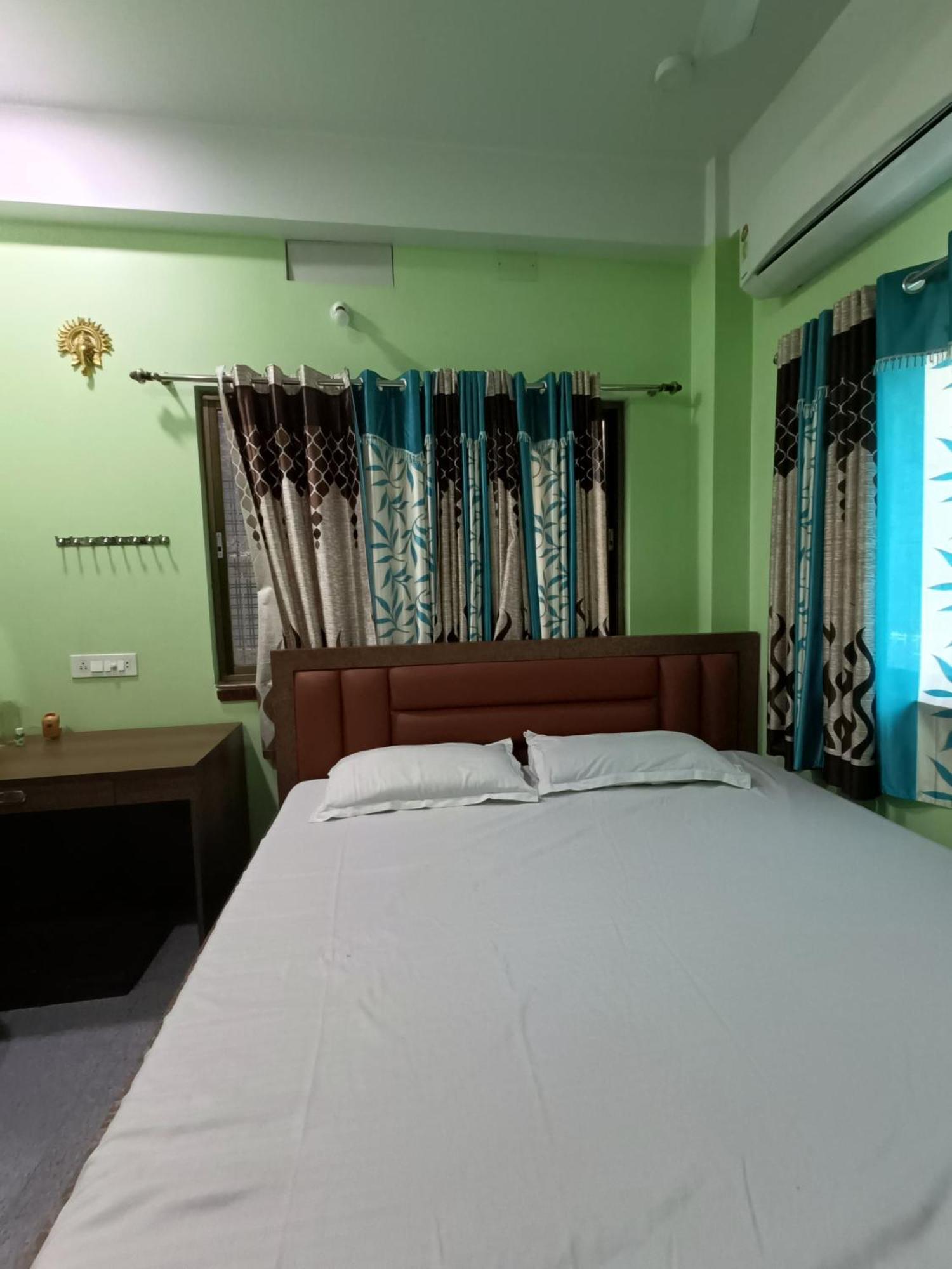 Ujjayanta Homestay Agartala Extérieur photo
